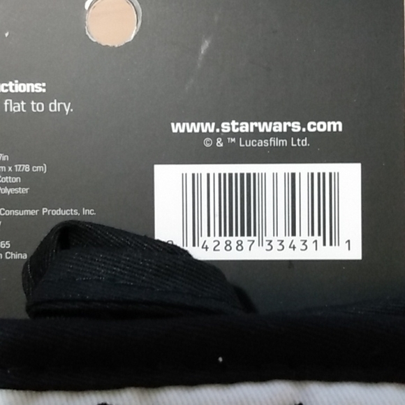 Star Wars Darth Vader Death Star 2 pack kitchen oven mitts - Picture 6 of 6